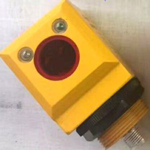 new  BANNER Q40SP6FF200 Photoelectric Sensor