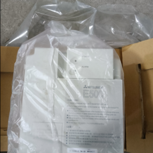 new Mitsubishi FR-E520S-2.2K-EC InvertIn FRE520S22KEC Box FAST