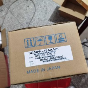 new Yaskawa SGMPH-15AAA21 Servo Motor SGMPH15AAA21 FAST